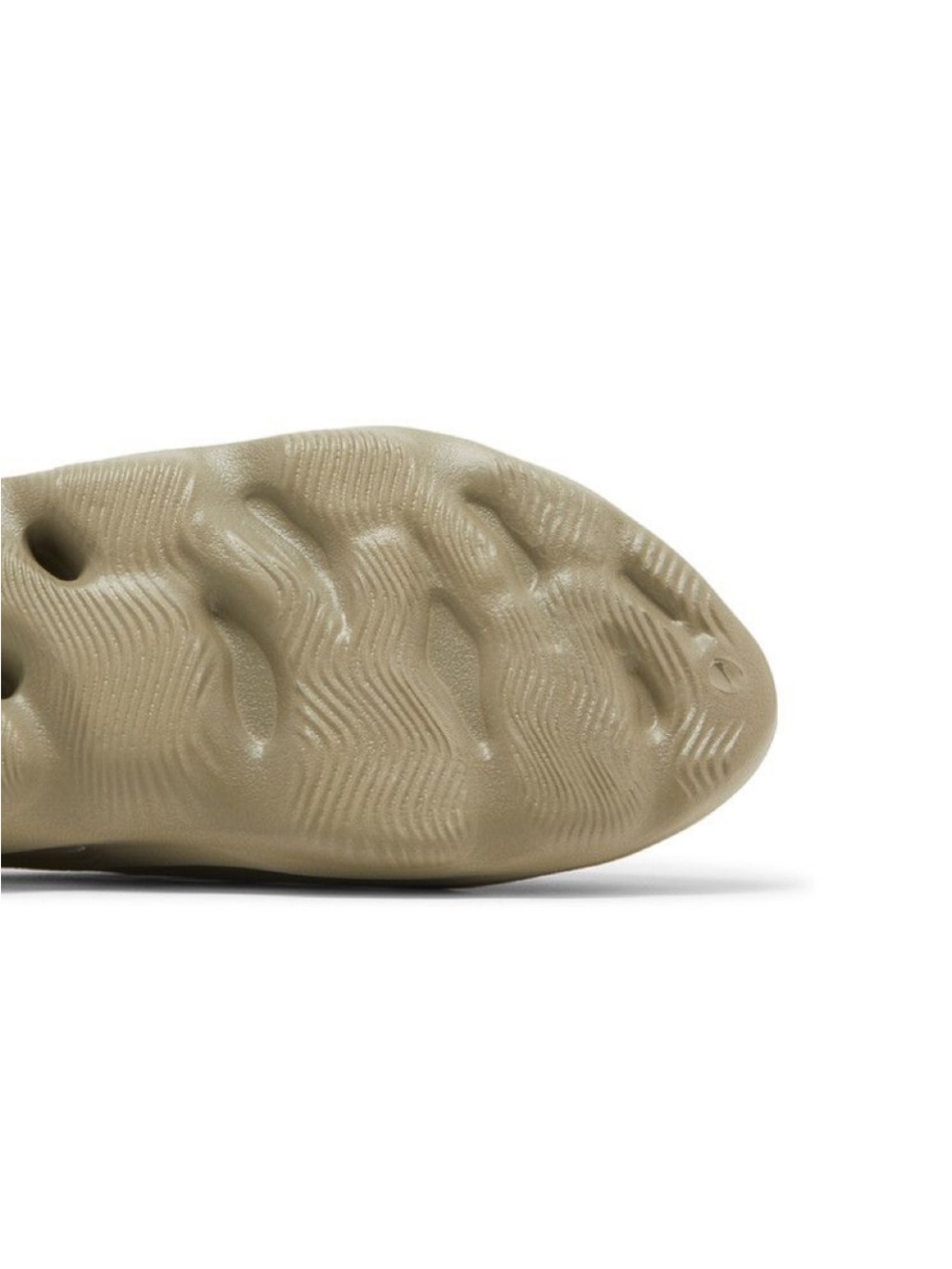 Yeezy Foam Runner in Sandstone Tan - Picture 6 of 6